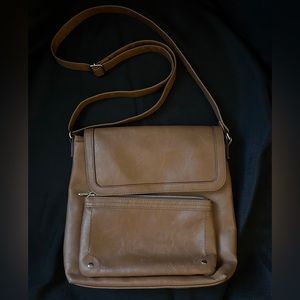 Relic Crossbody bag